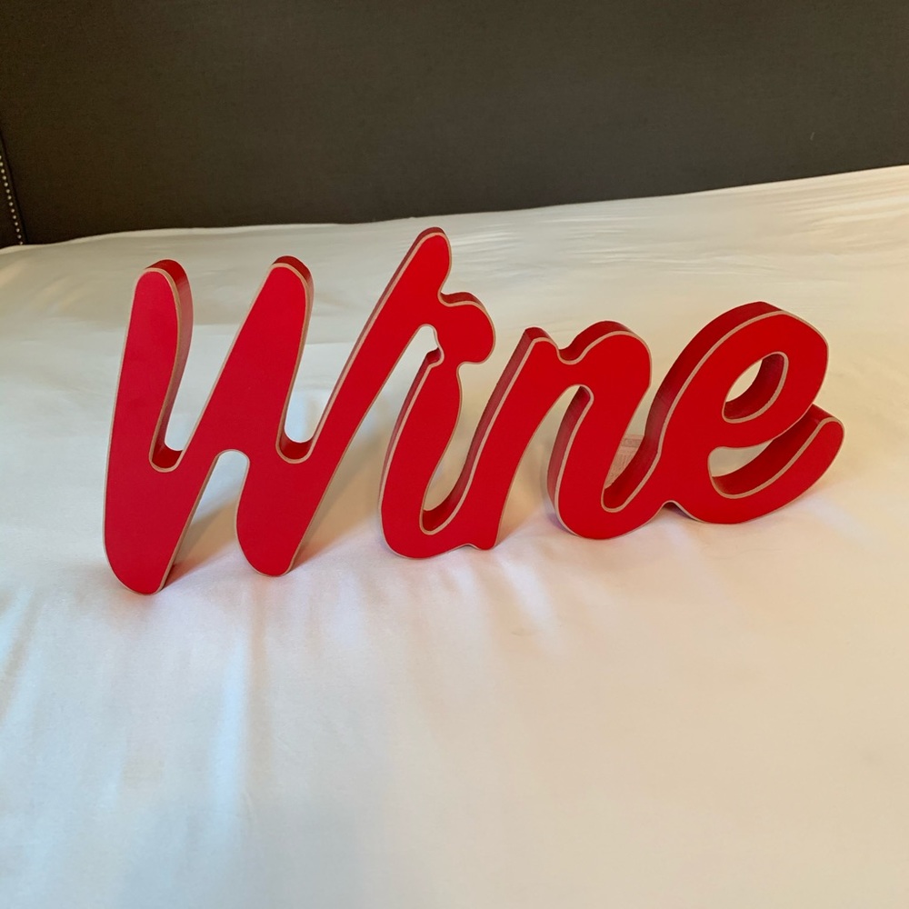 Wooded Wine sign